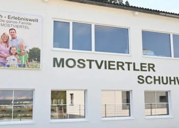 Mostviertler Schuhe mit Wieselburg 
