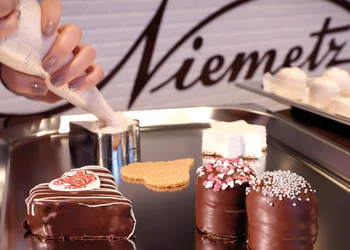 Schlumberger & Schwedenbomben